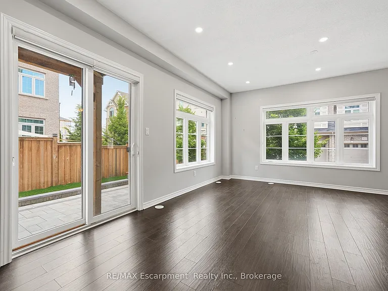141 Borers Creek Cir — Photo 9