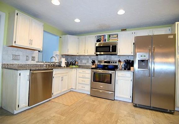 3rd image of 251 Central St