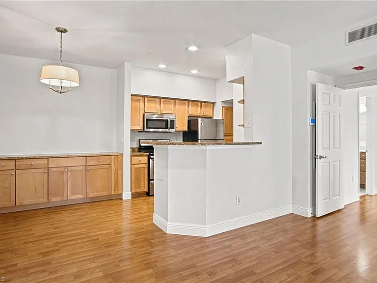 23560 Walden Center Dr #207 — Photo 8