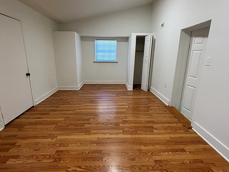 2712 Lyndhurst St NW — Photo 13