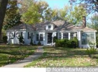 2000 Forest Dr W, Richfield, MN 55423