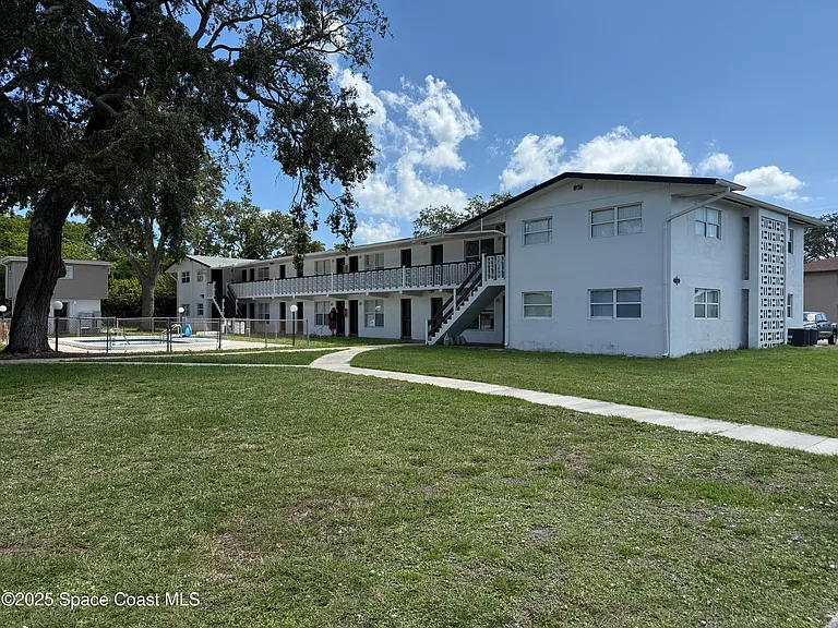 1432 Parkway Dr #6B — Photo 22
