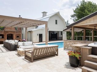 7747 Sutton Pl, New Albany, OH 43054