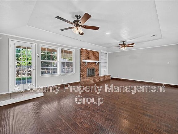 3rd image of 7217 Timberlane Dr