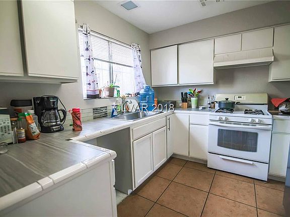 3rd image of 3875 Terrazzo Ave