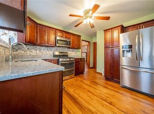 2168 Richland Ave, Lakewood, OH
