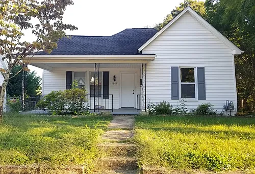 1608 Lawson Ave Photo 1