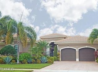 3987 Bering Ct, Naples, FL 34119