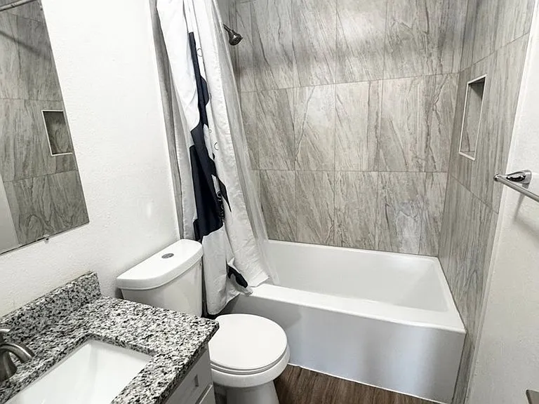 4707 Shadylane Dr — Photo 6
