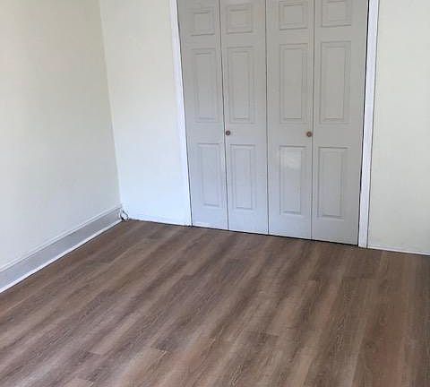 2nd image of 33 Maxwell Ave