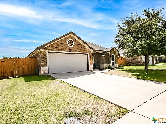2nd image of 1411 Loblolly Dr