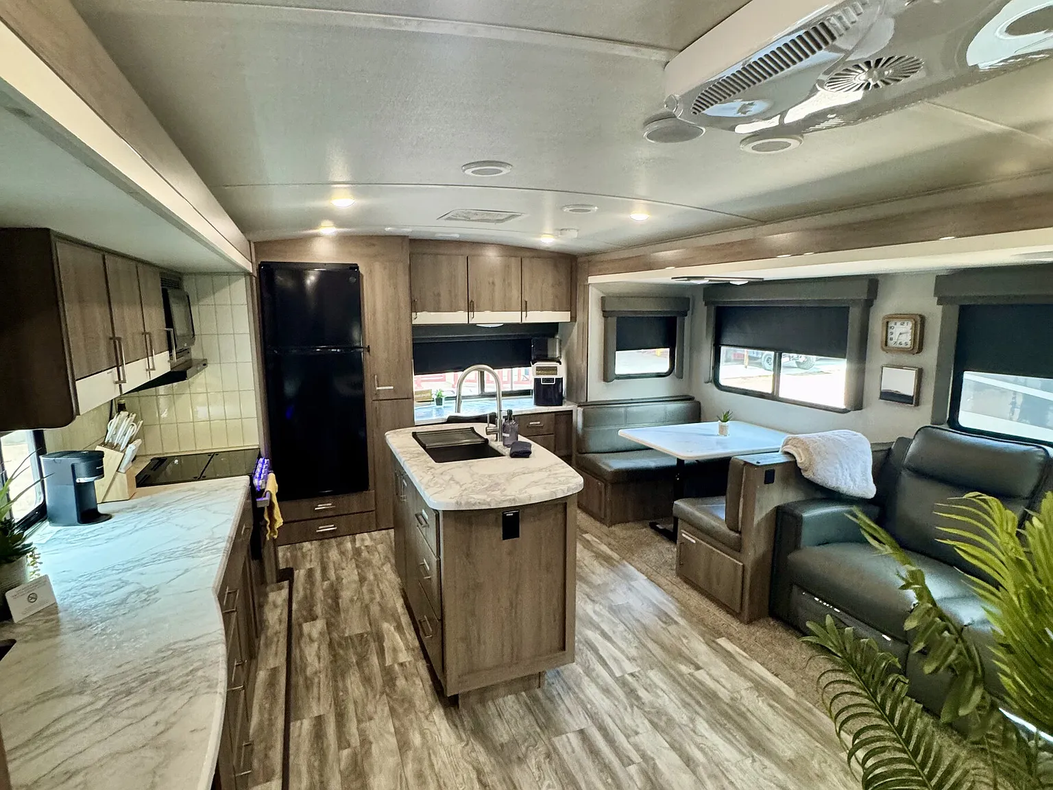 1 bed, $1,250 — Photo 3