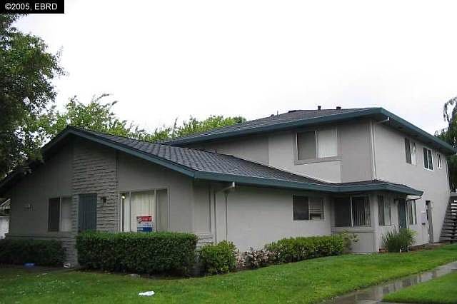1st image of 34800 Starling Dr