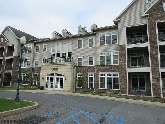 3rd image of 100-132 Jefferson Ave