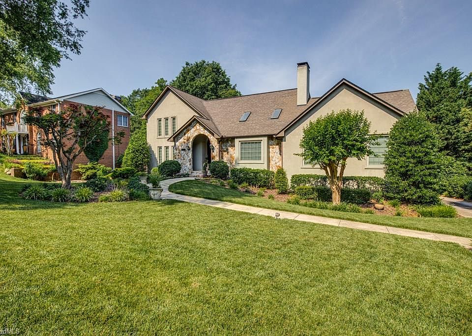 1611 Heathcliff Rd, High Point, NC 27262 Zillow