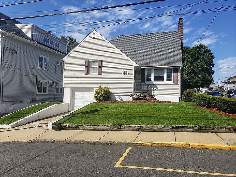 1st image of 136 Arlington Blvd