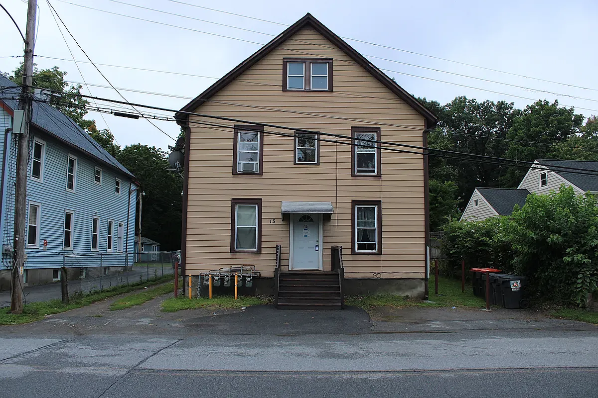 2 bed, 900 sqft, $1,650 — Photo 1