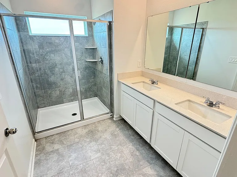 3141 Laurent Loop — Photo 23