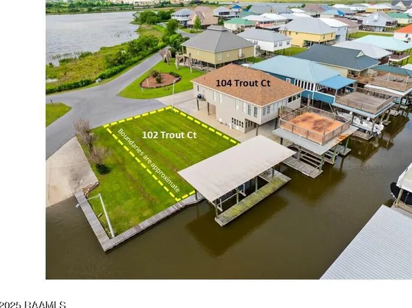 102 Trout Ct, Dulac, LA 70353