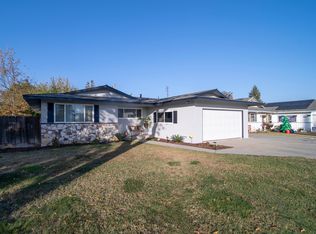 4006 W Paradise Ave, Visalia, CA 93277