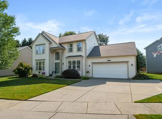 7198 Bolingbrook Dr, Portage, MI