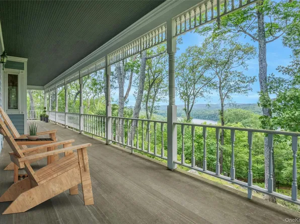 25 Lake Gilead Road, Carmel, NY 10512