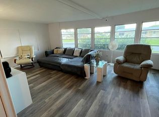 7083 SE Redbird Cir, Hobe Sound, FL 33455