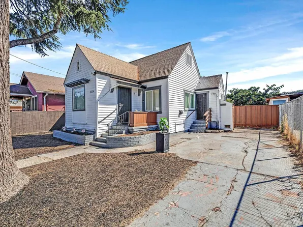 8524 Dowling St, Oakland, CA 94605