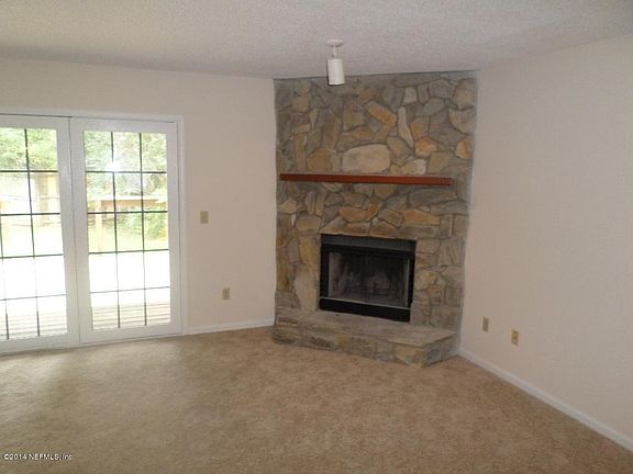 3rd image of 11024 Peppermill Ln
