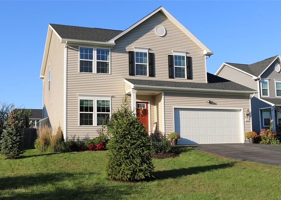 1st image of 404 Tuscany Ln