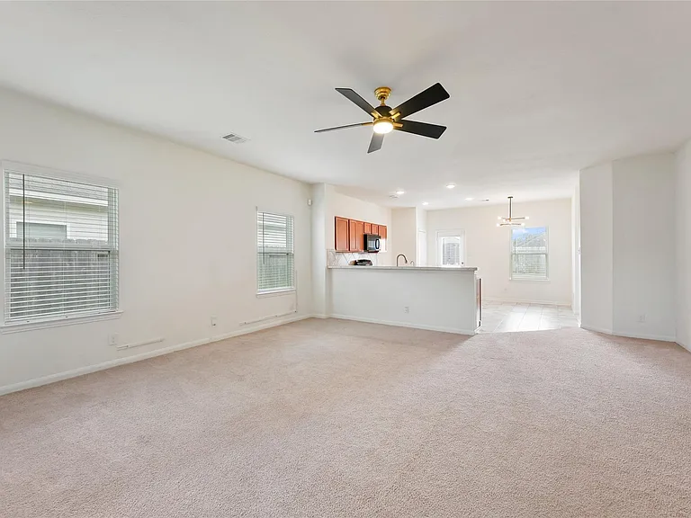 5006 Fairwater Ct — Photo 4
