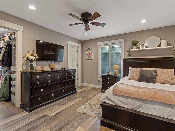 5th image of 89513 Shorelane Dr