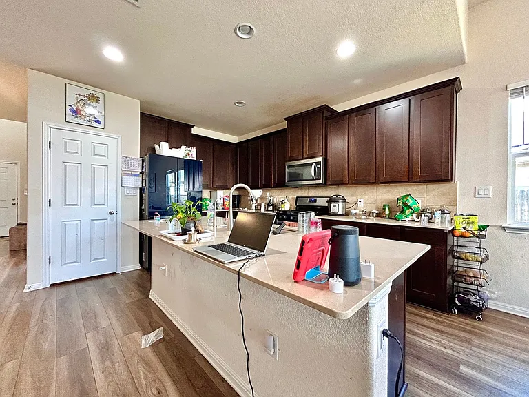 445 Arrowhead Vine St — Photo 15