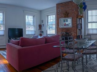 21 Pratt St #3, Providence, RI 02906