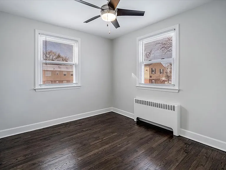 Haddon Hills Apartments — Photo 15