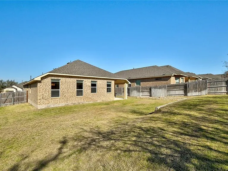 209 Wynnpage Dr — Photo 14