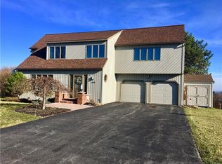 3995 W Langerwood Ln, Syracuse, NY 13215