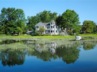 20 Meadow Marsh Ln, Old Greenwich, CT 06870