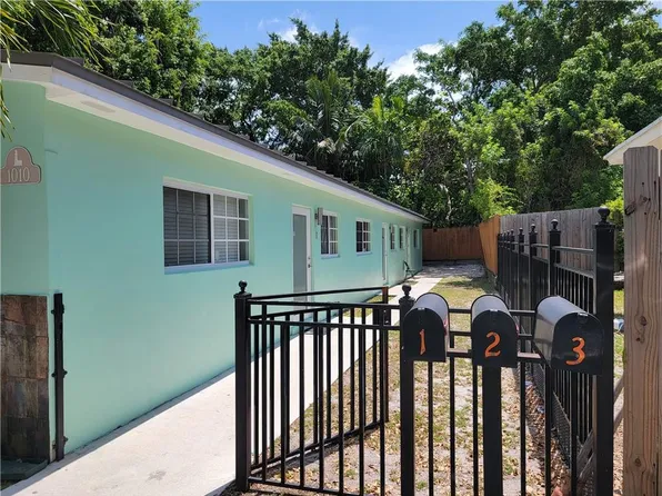 1010 NW 3rd Avenue, Hallandale Beach, FL 33009