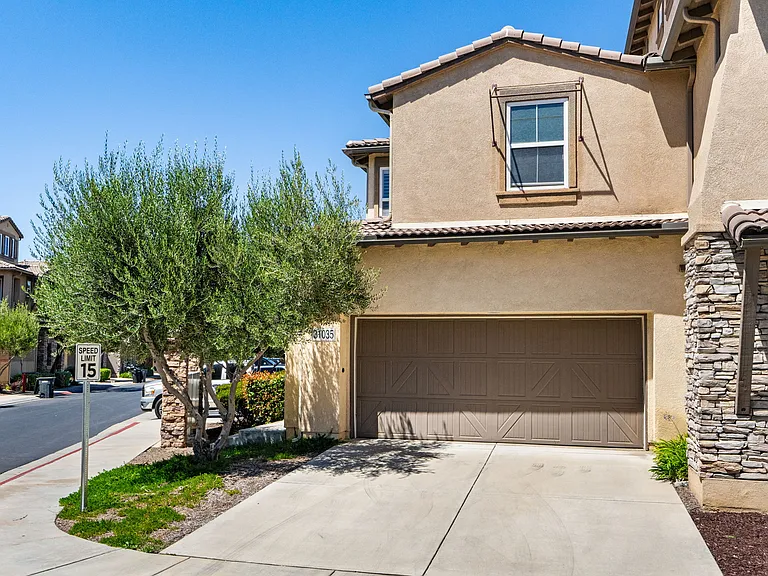 31035 Strawberry Tree Ln — Photo 33