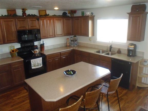 3rd image of 11540 Cabin Creek St