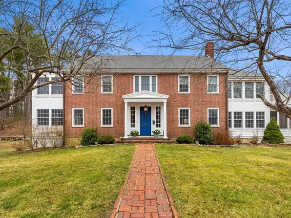 9 Windemere Park, Manchester, MA 01944