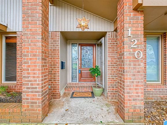 2nd image of 120 Aster Ln
