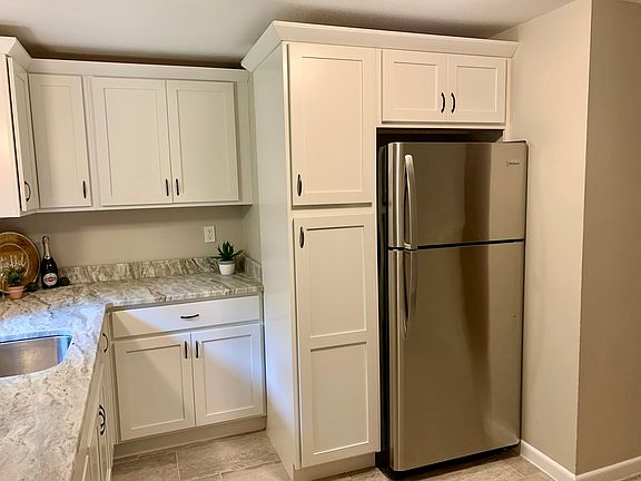 3rd image of 62 Cisar Rd #4