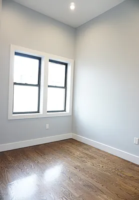 Rented by Lofts and Flats LLC | media 27
