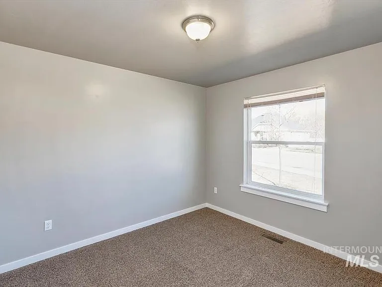 7803 N Hole In One Pl — Photo 4