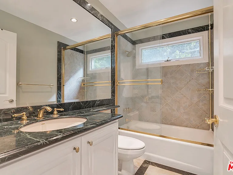 10557 Rocca Pl — Photo 38