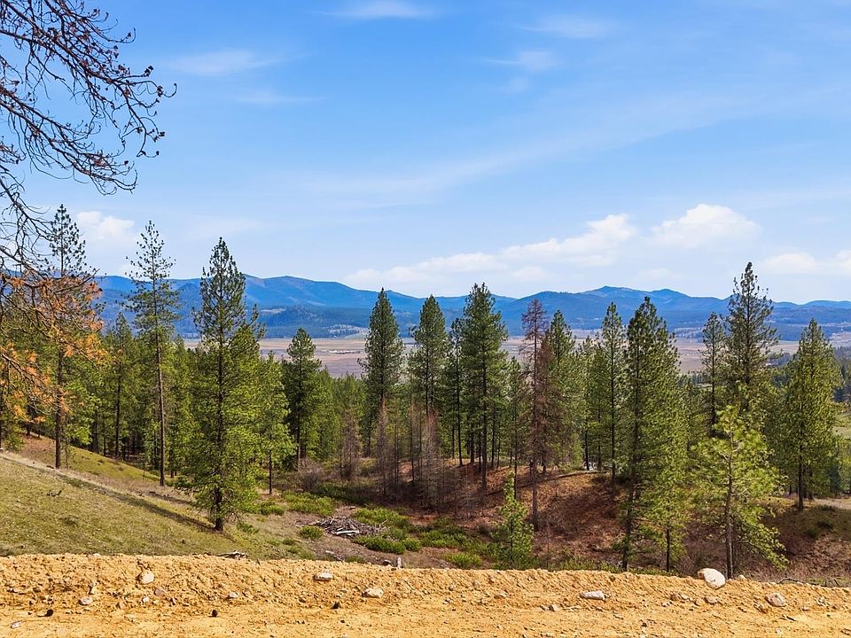 1st image of 2600 Pine Top Way