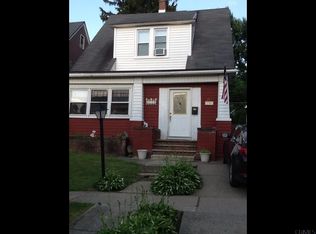 848 7th Ave, Troy, NY 12182
