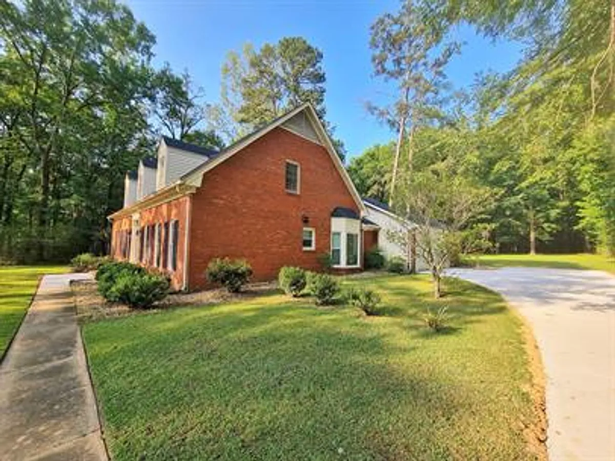 Building Photo - 6474 Halcyon Dr